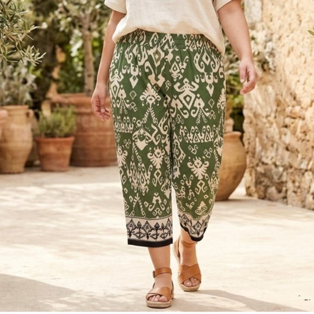Haute Hippie Capri Pants Womens Size 1X Green Batik High Waisted Ethnic Boho